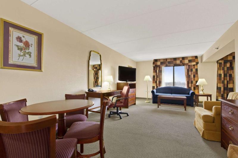 Holiday Inn Cleveland By Ihg מראה חיצוני תמונה