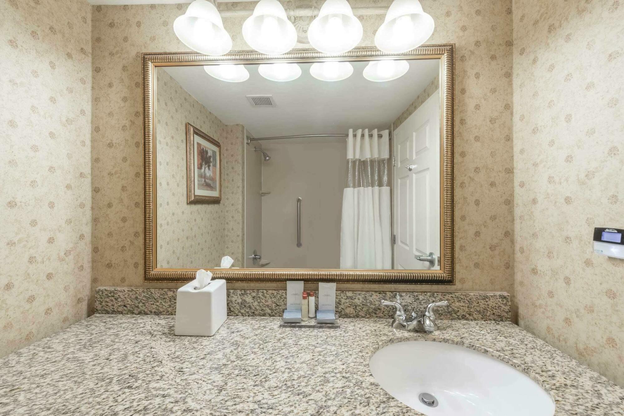 Holiday Inn Cleveland By Ihg מראה חיצוני תמונה